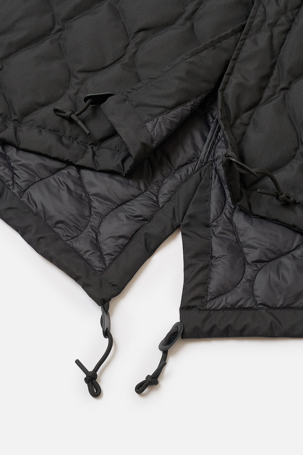 UW x TAION Down Mod Parka - Black