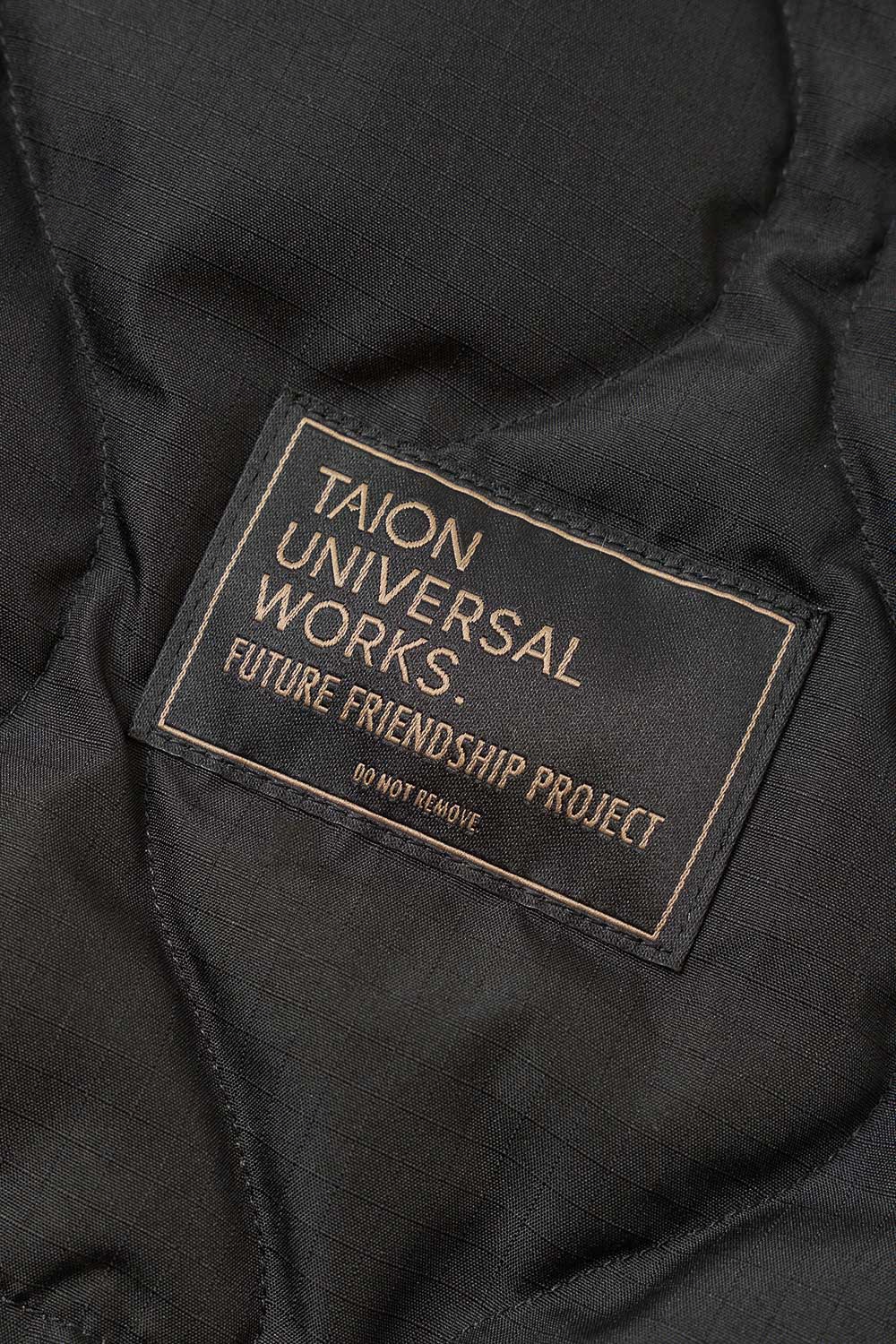 UW x TAION Down Mod Parka - Black