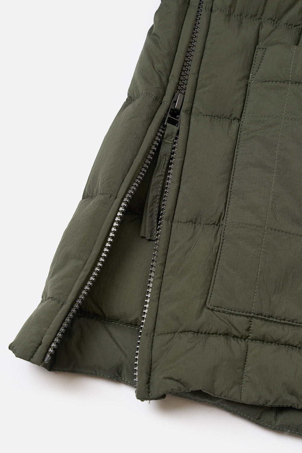 UW x TAION Down Rams Jacket - Olive