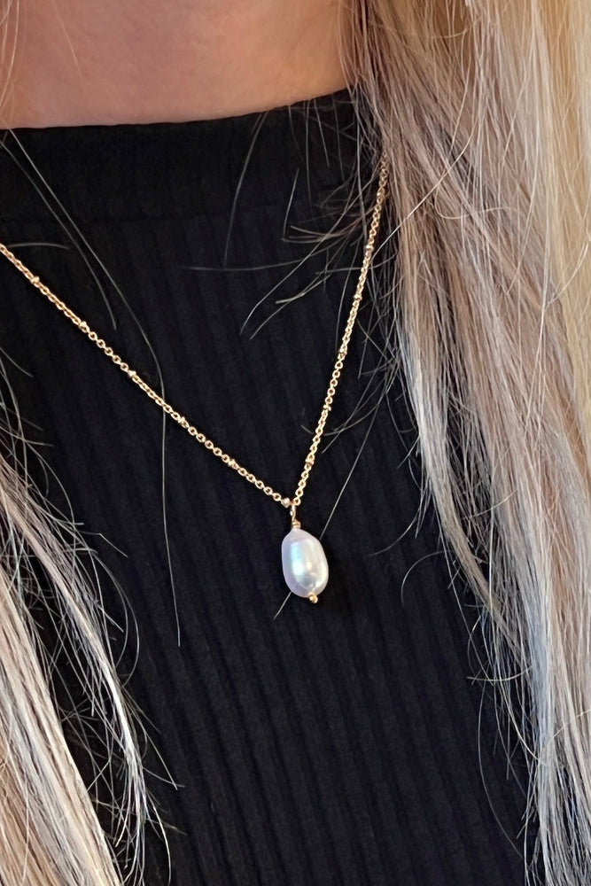 Diana Freshwater Pearl Necklace