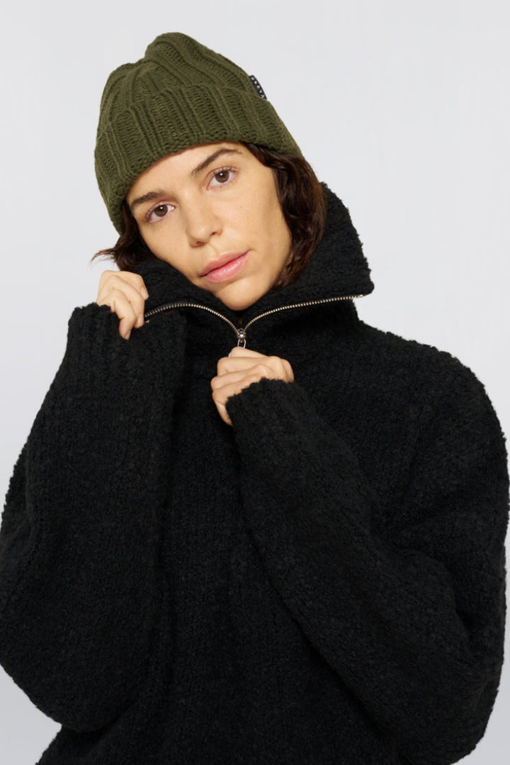 Neva Sweater - Black
