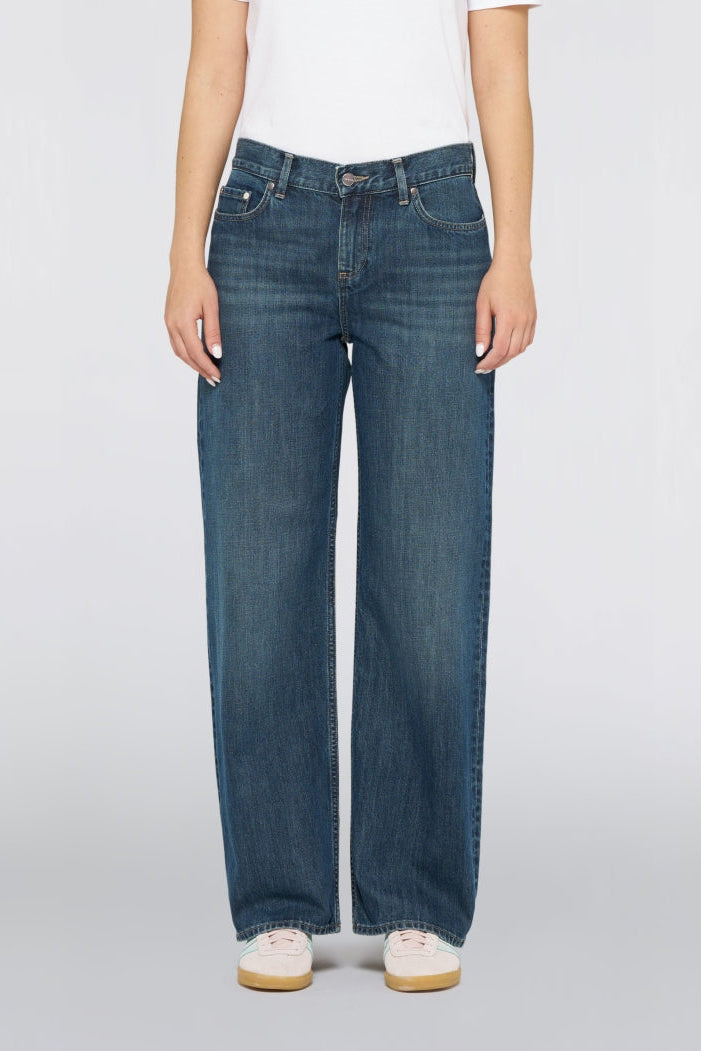 Lexie Pants - Blue Diopside Wash - Frontiers Woman