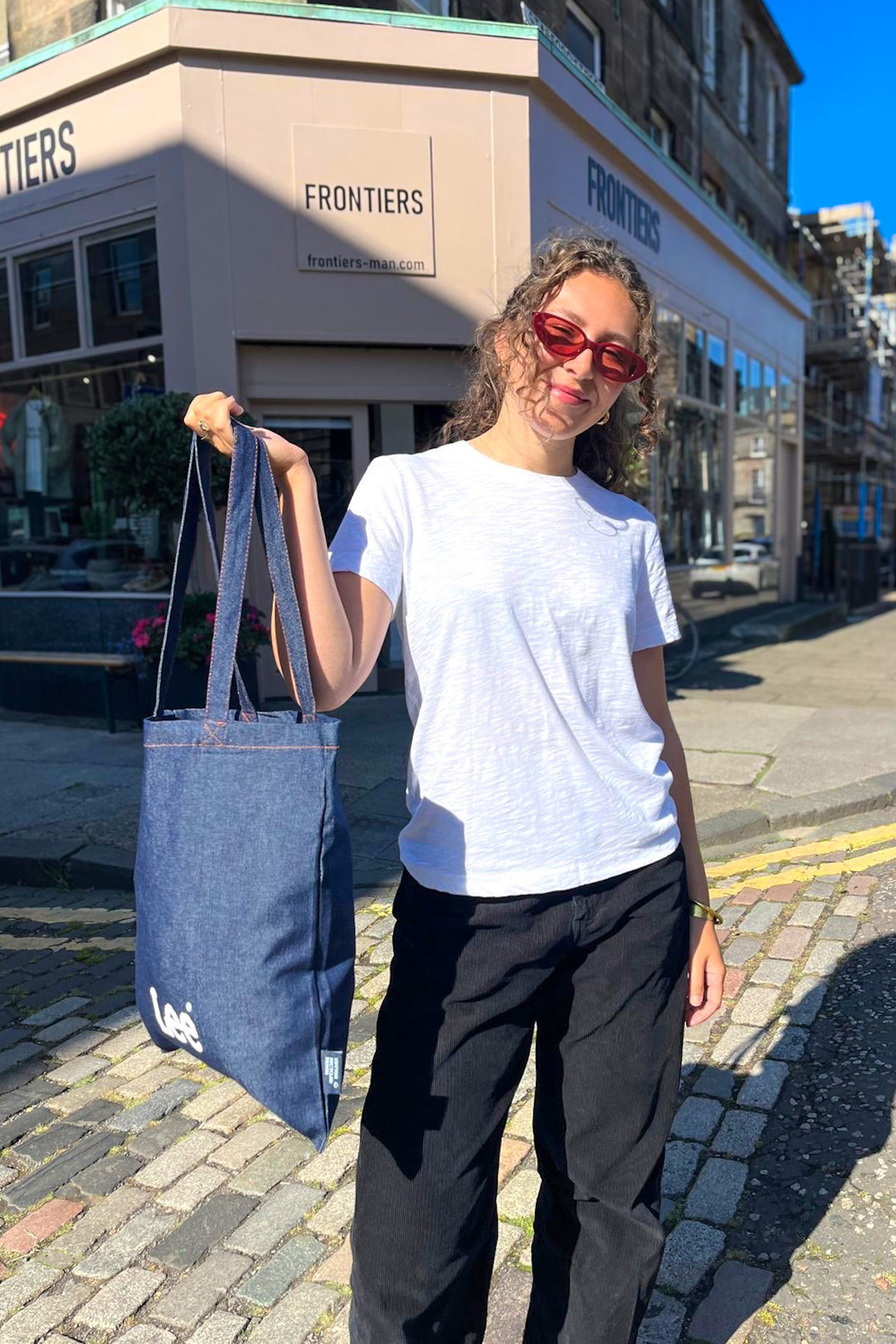 Carol Jeans - The Get Back - Frontiers Woman