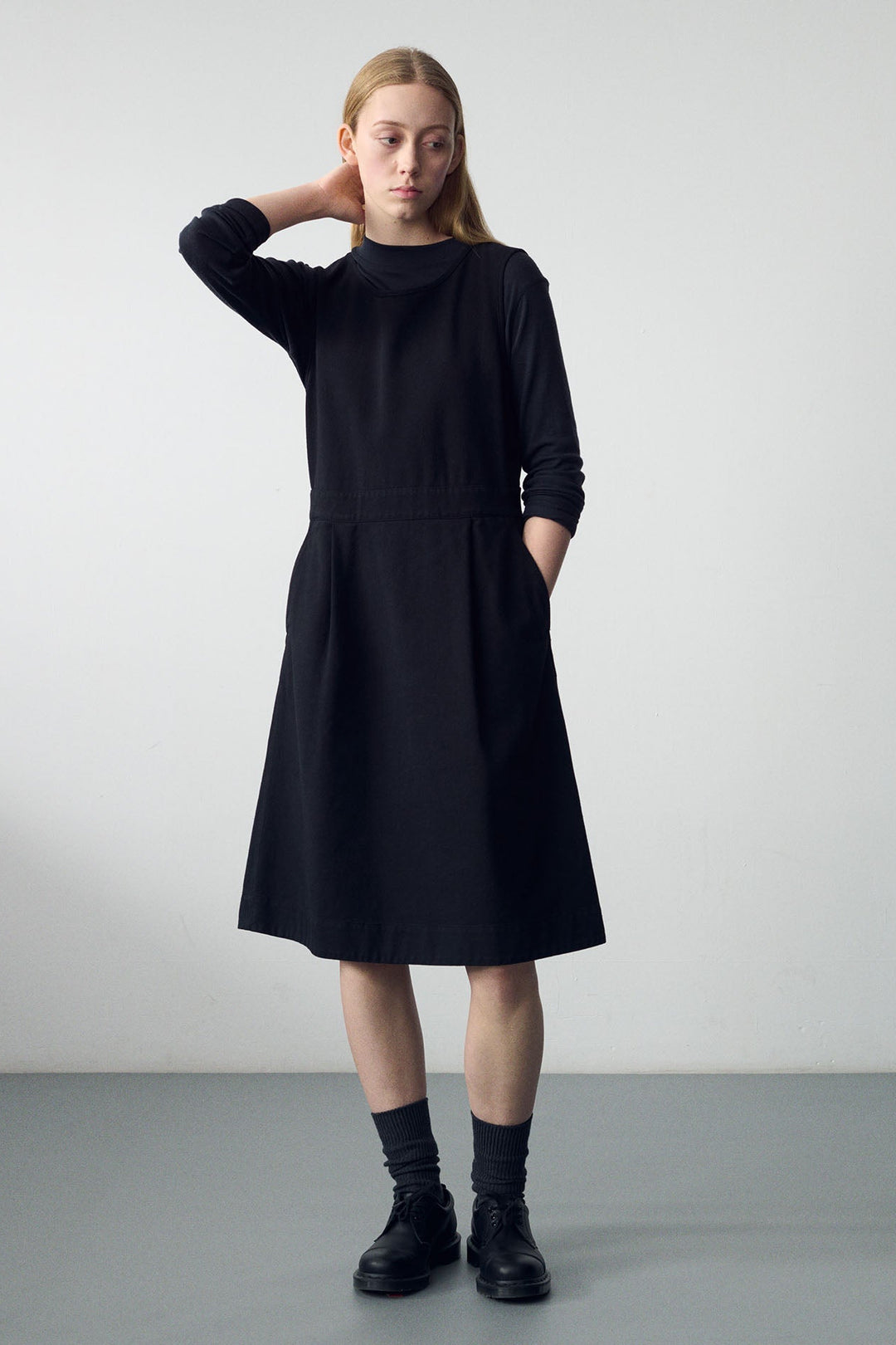 Sleeveless Pinafore Dress - Black