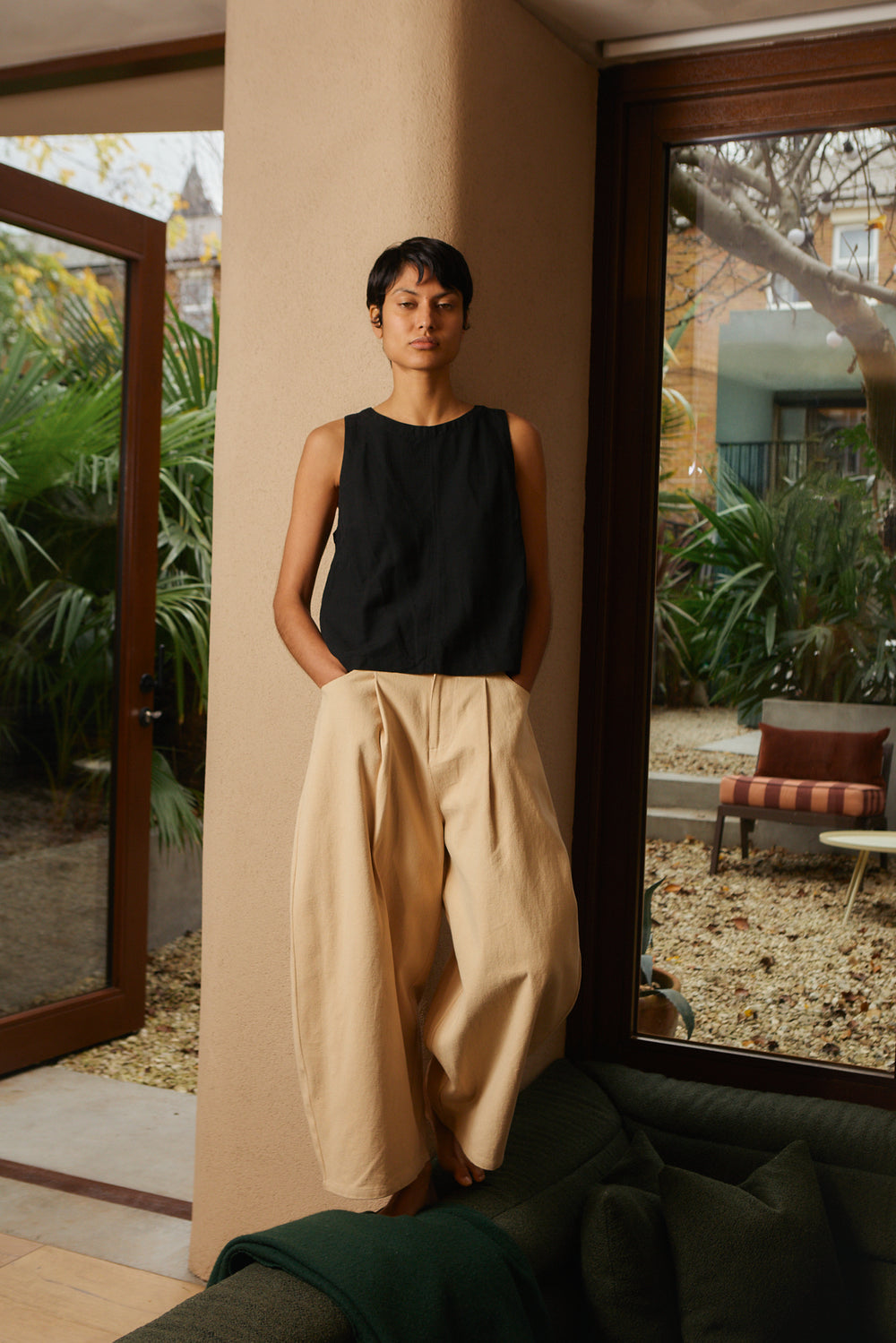 Rowan Top - Black - Frontiers Woman