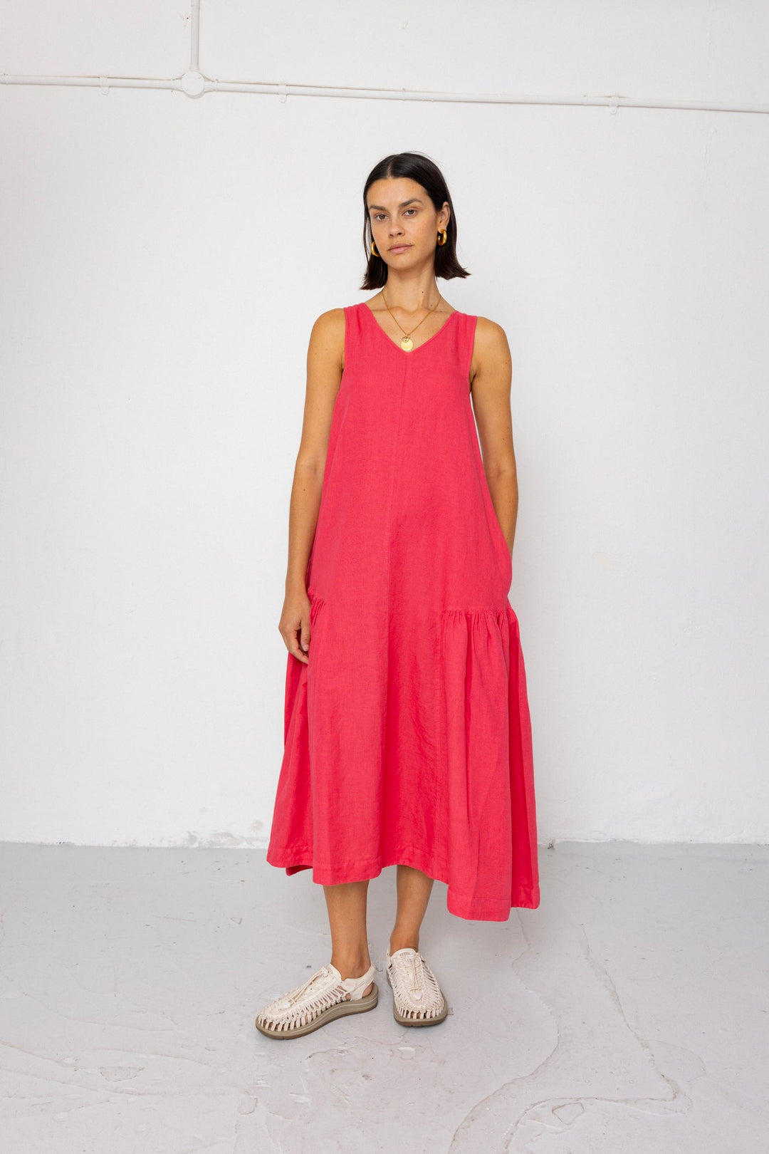 Sarah Dress - Rose Red - Frontiers Woman