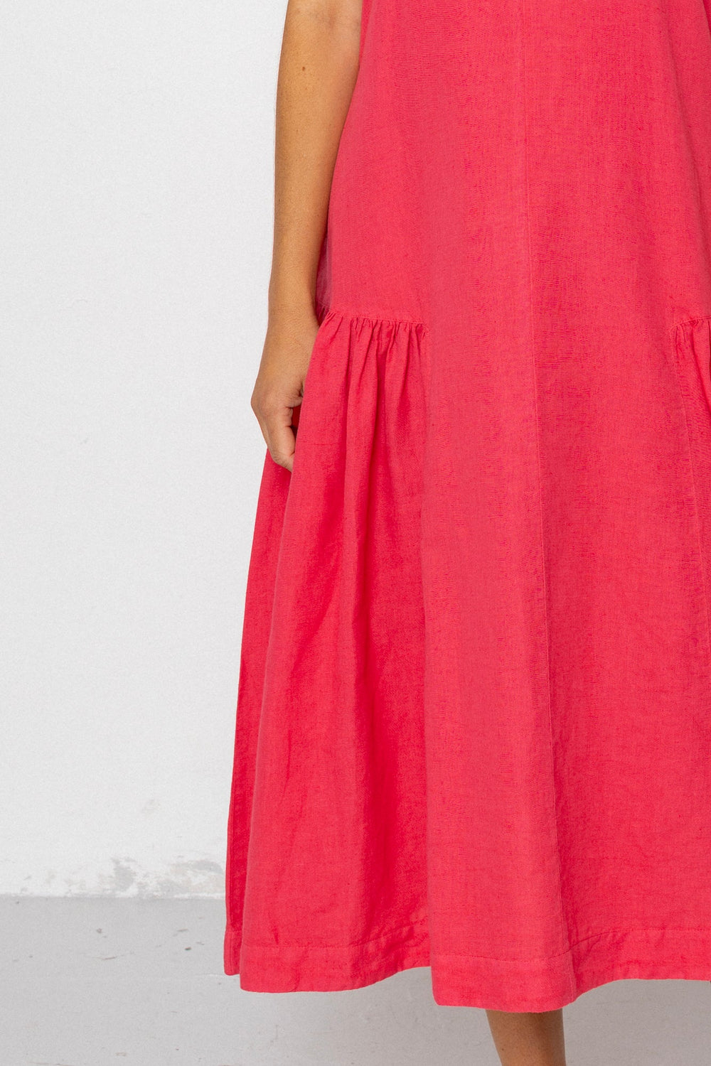 Sarah Dress - Rose Red - Frontiers Woman