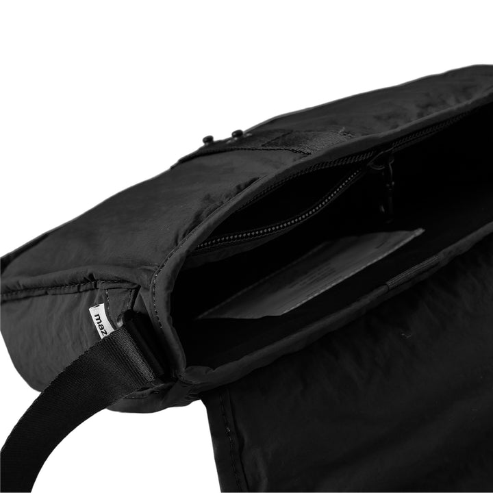 Stroll Bag -  Black - Frontiers Woman