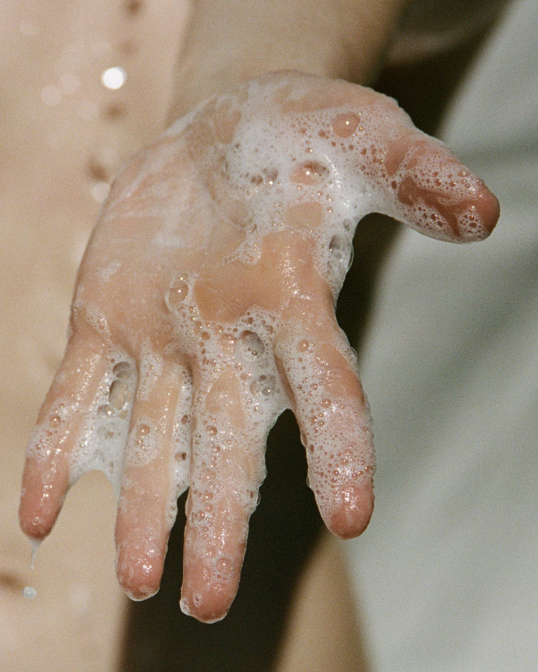 Hand & Body Wash - Bergamot & Patchouli - Frontiers Woman