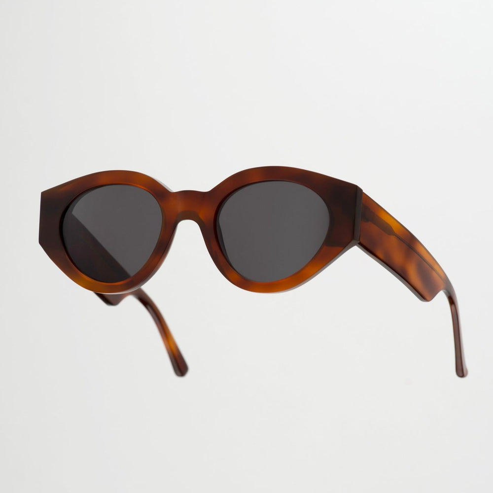 Polly Sunglasses - Amber with Grey Lens - Frontiers Woman